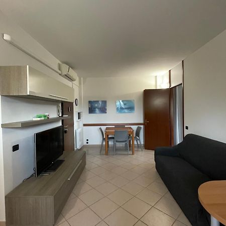 Pm 2 Via De Gasperi Guest House Rozzano Exterior photo